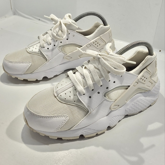 NIKE HUARACHE RUN GS YOUTH KIDS SHOES SIZE 7Y & WOMEN 8.5 654275-110 - Picture 1 of 14
